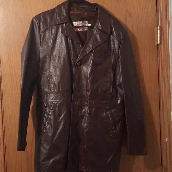 Genuine leather mensjacket with zip out liner